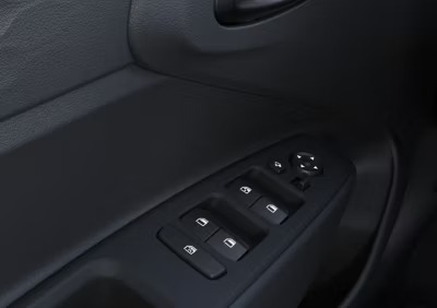imgi_50_Hyundai_i10_specchietti